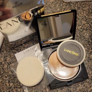 Lancome Dual Finish Powder